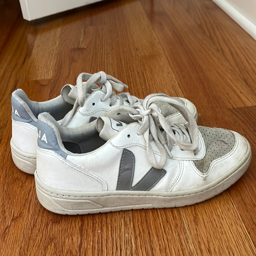 Veja sneakers